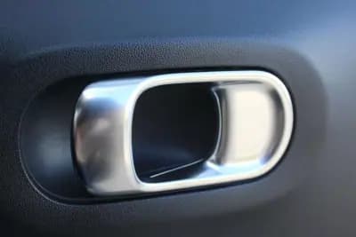 Vendo Citroën C3 2024 - 18980 EUR, 12605 km - AUTO.MOTO.pt