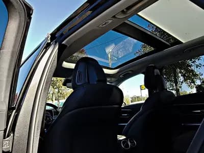 Vendo Mercedes-Benz GLC 400 2024 - 69990 EUR, 25400 km - AUTO.MOTO.pt