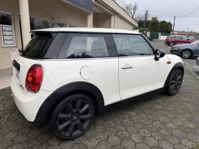 Vendo MINI 2015 - 14900 EUR, 140000 km - AUTO.MOTO.pt
