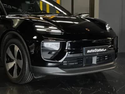 Vendo Porsche Macan 2025 - 87990 EUR, 15800 km - AUTO.MOTO.pt