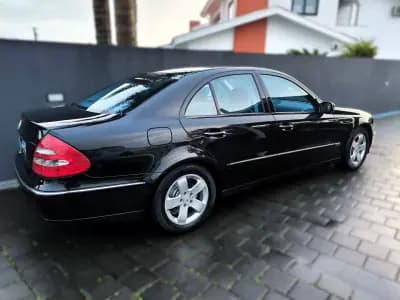 Sell Mercedes-Benz E 220 2005 - 10950 EUR, 175000 km - AUTO.MOTO.pt