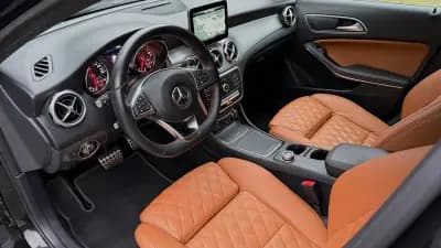 Sell Mercedes-Benz GLA 180 2020 - 25750 EUR, 160000 km - AUTO.MOTO.pt