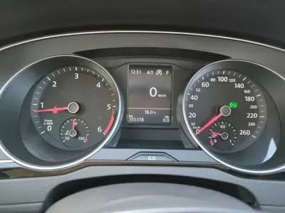 Vendo Volkswagen Passat 2019 - 18950 EUR, 155079 km - AUTO.MOTO.pt