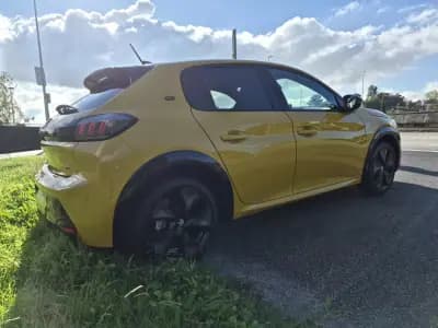 Sell Peugeot e-208 2021 - 18496 EUR, 33131 km - AUTO.MOTO.pt