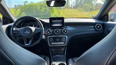 Sell Mercedes-Benz CLA 200 2019 - 29990 EUR, 33564 km - AUTO.MOTO.pt