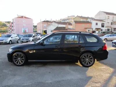 Vendo BMW 320 2009 - 8900 EUR, 236000 km - AUTO.MOTO.pt