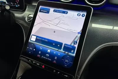 Sell Mercedes-Benz C 300 2023 - 41950 EUR, 23879 km - AUTO.MOTO.pt