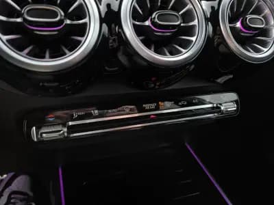 Sell Mercedes-Benz EQB 2025 - 65000 EUR, 20000 km - AUTO.MOTO.pt