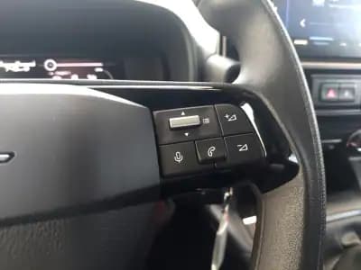 Vendo Opel Combo 2025 - 19750 EUR, 11997 km - AUTO.MOTO.pt