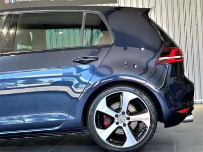 Sell Volkswagen Golf 2015 - 24990 EUR, 162000 km - AUTO.MOTO.pt