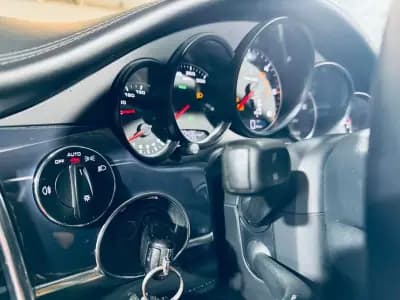 Vendo Porsche Panamera 2014 - 37990 EUR, 220436 km - AUTO.MOTO.pt