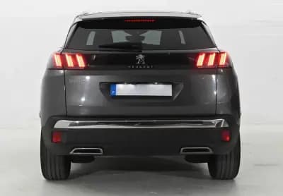 Vendo Peugeot 3008 2023 - 32750 EUR, 45000 km - AUTO.MOTO.pt
