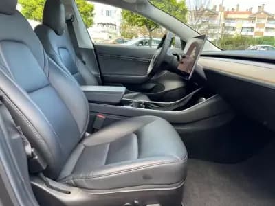 Vendo Tesla Model 3 2019 - 23990 EUR, 73000 km - AUTO.MOTO.pt