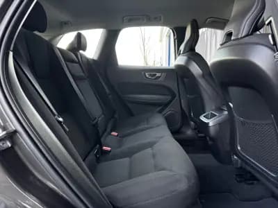 Vendo Volvo XC 60 2021 - 31990 EUR, 140750 km - AUTO.MOTO.pt