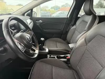 Vendo Renault Captur 2020 - 17500 EUR, 30000 km - AUTO.MOTO.pt
