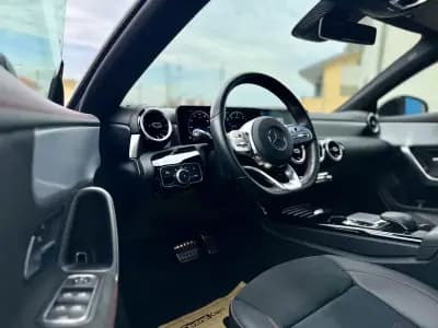 Sell Mercedes-Benz CLA 200 2020 - 32950 EUR, 76000 km - AUTO.MOTO.pt