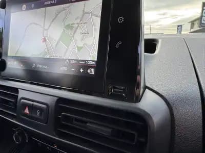 Vendo Peugeot Partner 2019 - 13990 EUR, 150000 km - AUTO.MOTO.pt