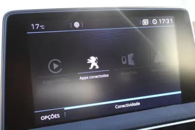 Vendo Peugeot 5008 2018 - 21990 EUR, 116000 km - AUTO.MOTO.pt