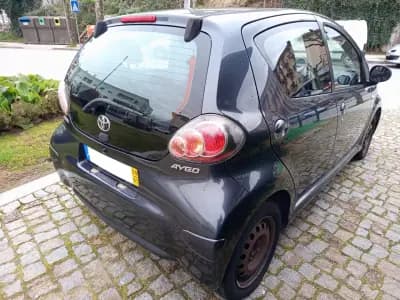 Sell Toyota Aygo 2009 - 5490 EUR, 114642 km - AUTO.MOTO.pt