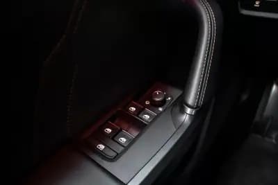 Vendo Cupra Leon ST 2023 - 31750 EUR, 13267 km - AUTO.MOTO.pt