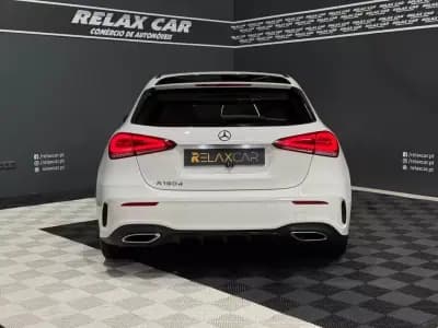 Vendo Mercedes-Benz A 180 2020 - 25499 EUR, 132000 km - AUTO.MOTO.pt
