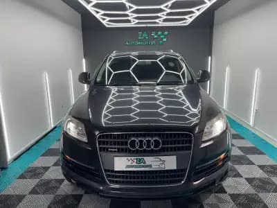 Vendo Audi Q7 2007 - 12250 EUR, 284000 km - AUTO.MOTO.pt