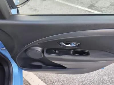 Vendo Renault Mégane Sport Tourer 2014 - 9980 EUR, 92200 km - AUTO.MOTO.pt