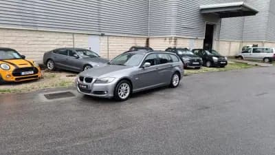 Vendo BMW 320 2010 - 12890 EUR, 157813 km - AUTO.MOTO.pt