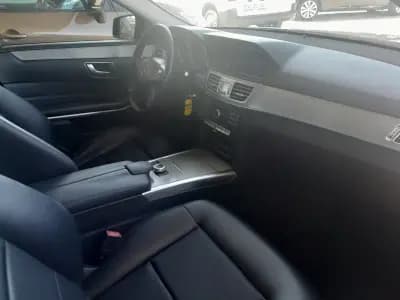 Vendo Mercedes-Benz E 200 2016 - 20900 EUR, 180000 km - AUTO.MOTO.pt