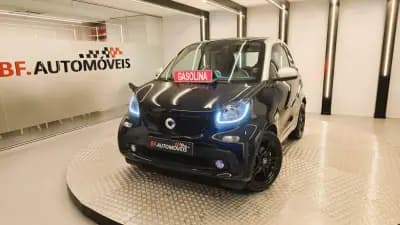Vendo Smart Fortwo Cabrio 2014 - 8900 EUR, 145888 km - AUTO.MOTO.pt
