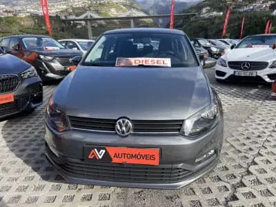Vendo Volkswagen Polo 2014 - 9950 EUR, 144688 km - AUTO.MOTO.pt