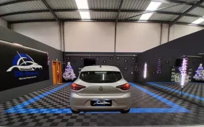 Sell Renault Clio 2023 - 14990 EUR, 34516 km - AUTO.MOTO.pt