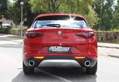 Vendo Alfa Romeo Stelvio 2018 - 28900 EUR, 73000 km - AUTO.MOTO.pt