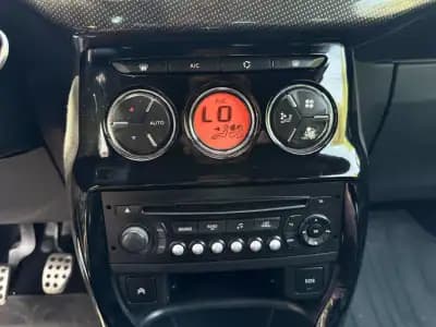 Sell Citroën DS3 2013 - 9995 EUR, 137790 km - AUTO.MOTO.pt