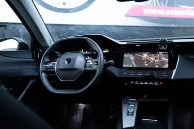 Sell Peugeot 308 SW 2023 - 23900 EUR, 99000 km - AUTO.MOTO.pt