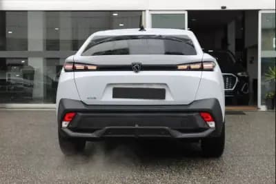 Sell Peugeot 408 2024 - 28900 EUR, 7058 km - AUTO.MOTO.pt