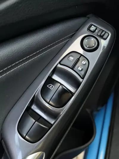 Vendo Nissan Juke 2021 - 19500 EUR, 57800 km - AUTO.MOTO.pt