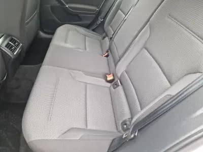 Vendo Volkswagen Golf 2019 - 18999 EUR, 139668 km - AUTO.MOTO.pt