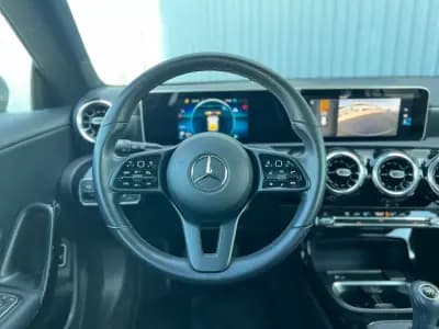Sell Mercedes-Benz CLA 180 2020 - 27250 EUR, 65812 km - AUTO.MOTO.pt