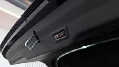 Vendo BMW 620 Gran Turismo 2019 - 37990 EUR, 101623 km - AUTO.MOTO.pt