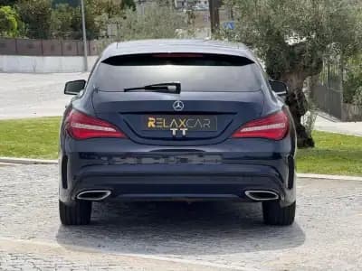 Vendo Mercedes-Benz CLA 180 2017 - 19999 EUR, 160000 km - AUTO.MOTO.pt