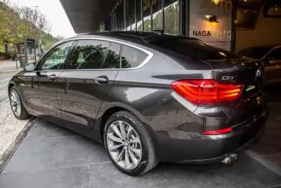 Vendo BMW 520 Gran Turismo 2015 - 19990 EUR, 183123 km - AUTO.MOTO.pt