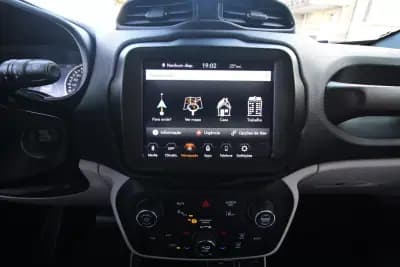 Sell Jeep Renegade 2018 - 15990 EUR, 116000 km - AUTO.MOTO.pt