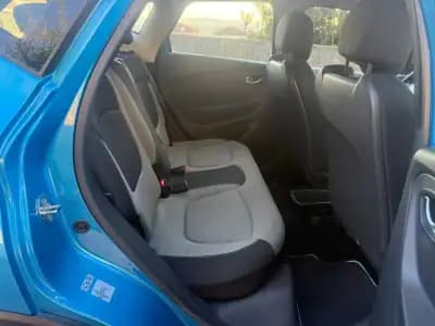 Vendo Renault Captur 2014 - 8990 EUR, 178000 km - AUTO.MOTO.pt