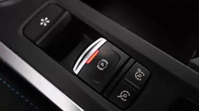 Sell Renault Mégane Sport Tourer 2019 - 16300 EUR, 123000 km - AUTO.MOTO.pt