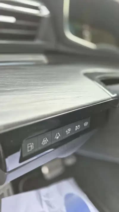 Sell Peugeot 508 SW 2022 - 41480 EUR, 50000 km - AUTO.MOTO.pt