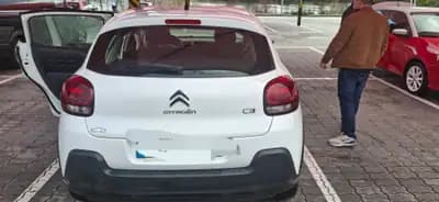 Vendo Citroën C3 2017 - 10000 EUR, 120000 km - AUTO.MOTO.pt