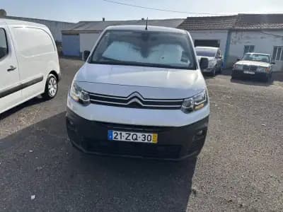Sell Citroën Berlingo 2019 - 13500 EUR, 163017 km - AUTO.MOTO.pt