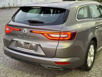 Sell Renault Talisman Sport Tourer 2018 - 14500 EUR, 160000 km - AUTO.MOTO.pt