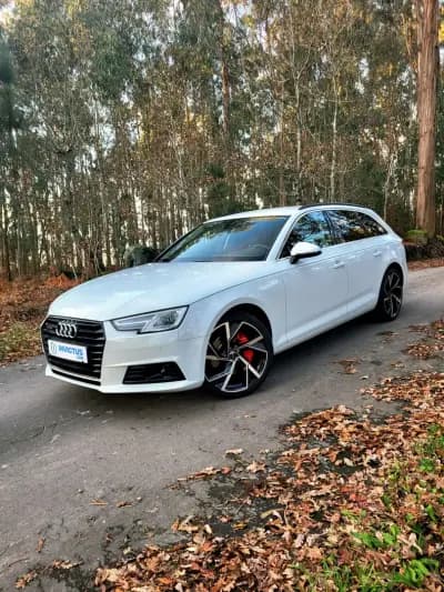 Vendo Audi A4 Avant 2017 - 22990 EUR, 183300 km - AUTO.MOTO.pt